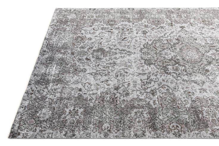 Detail image of 5' 7 x 9' 3 Ultra Vintage Wool Rug