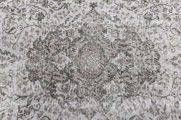 5' 7 x 9' 3 Ultra Vintage Wool Rug