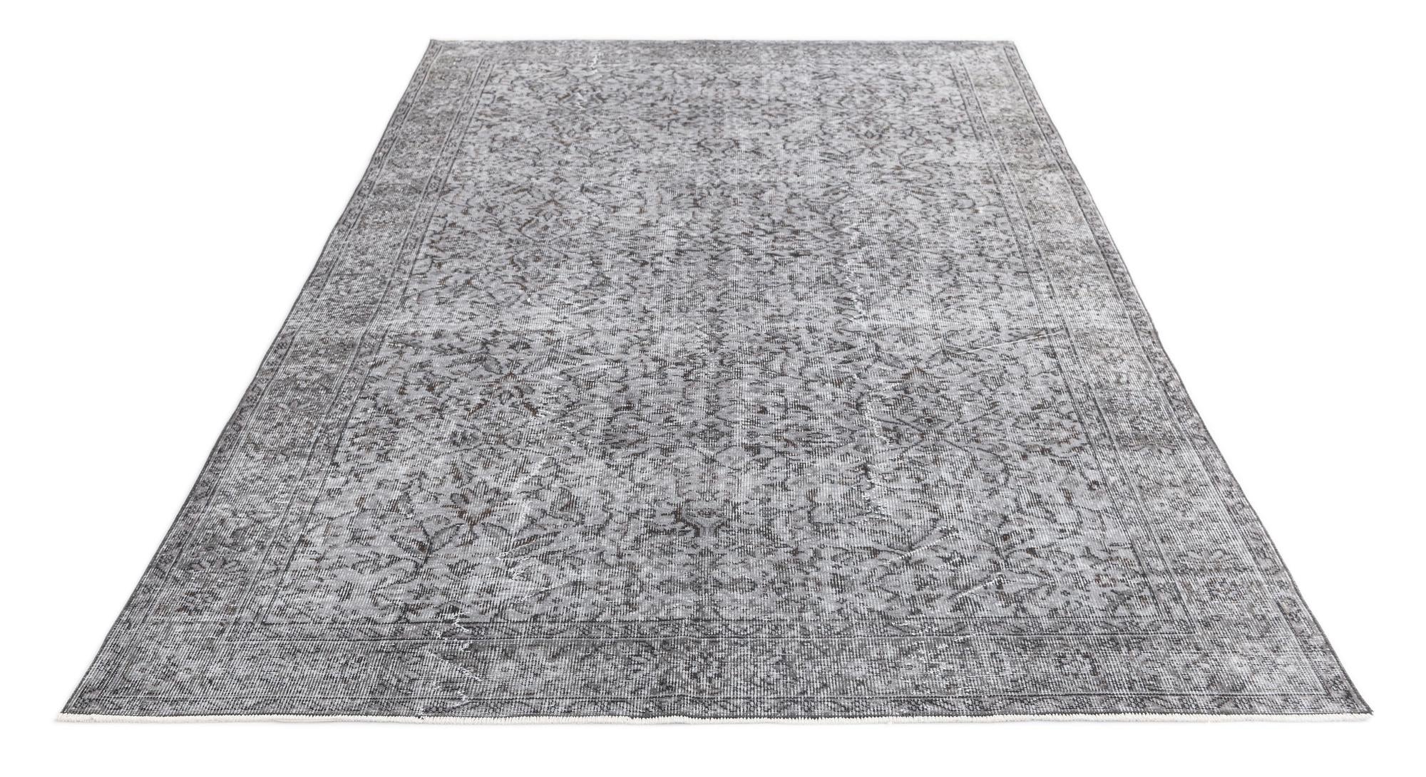 5' 11 x 9' 5 Ultra Vintage Wool Rug