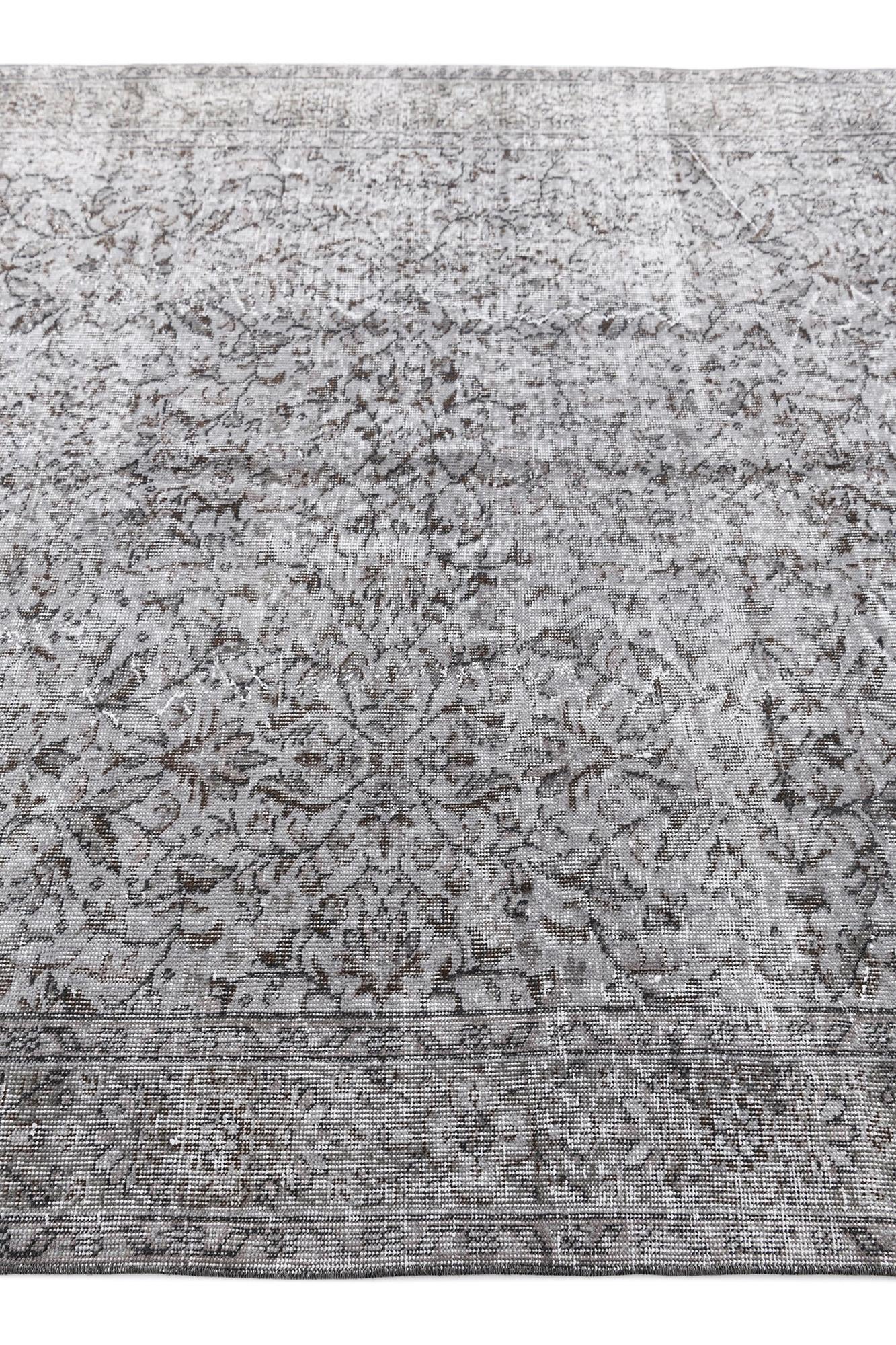 5' 11 x 9' 5 Ultra Vintage Wool Rug