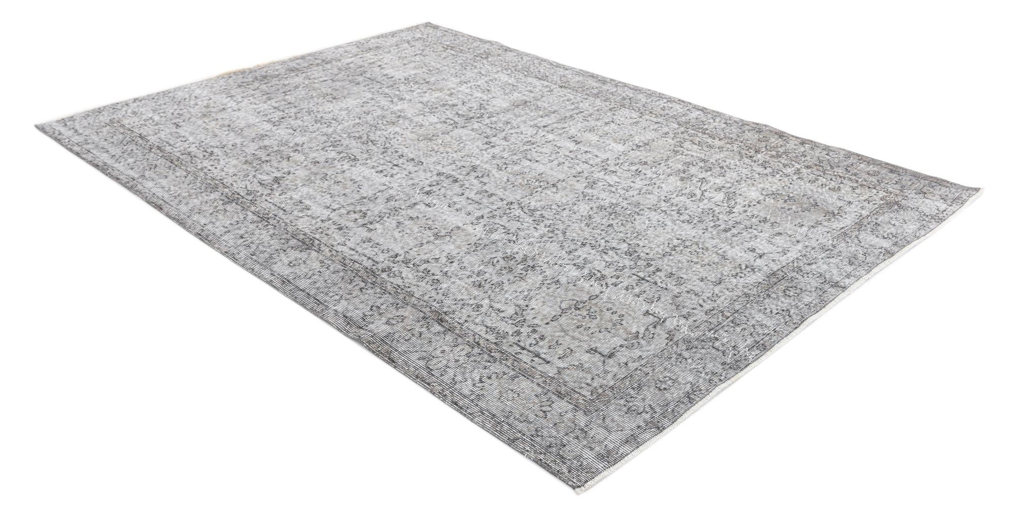 5' 10 x 9' 1 Ultra Vintage Wool Rug