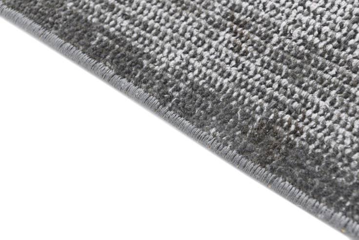 Detail image of 6' x 9' 5 Ultra Vintage Wool Rug