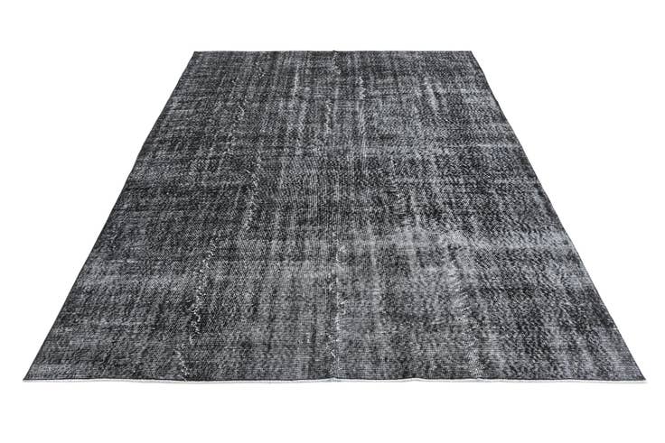 Detail image of 6' 7 x 9' 4 Ultra Vintage Wool Rug