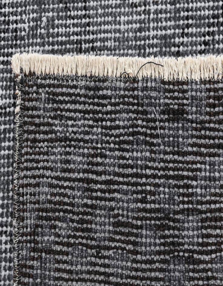 Detail image of 5' 9 x 9' 6 Ultra Vintage Wool Rug