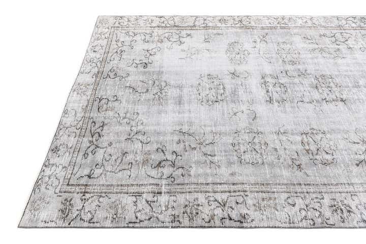6' 1 x 9' Ultra Vintage Wool Rug