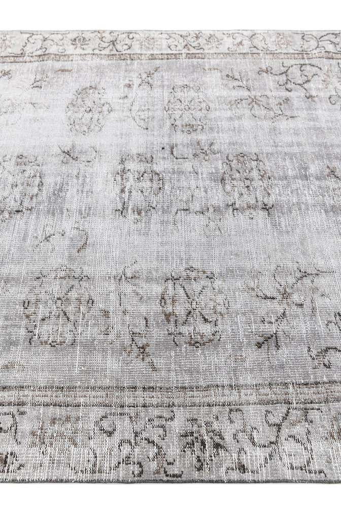 6' 1 x 9' Ultra Vintage Wool Rug