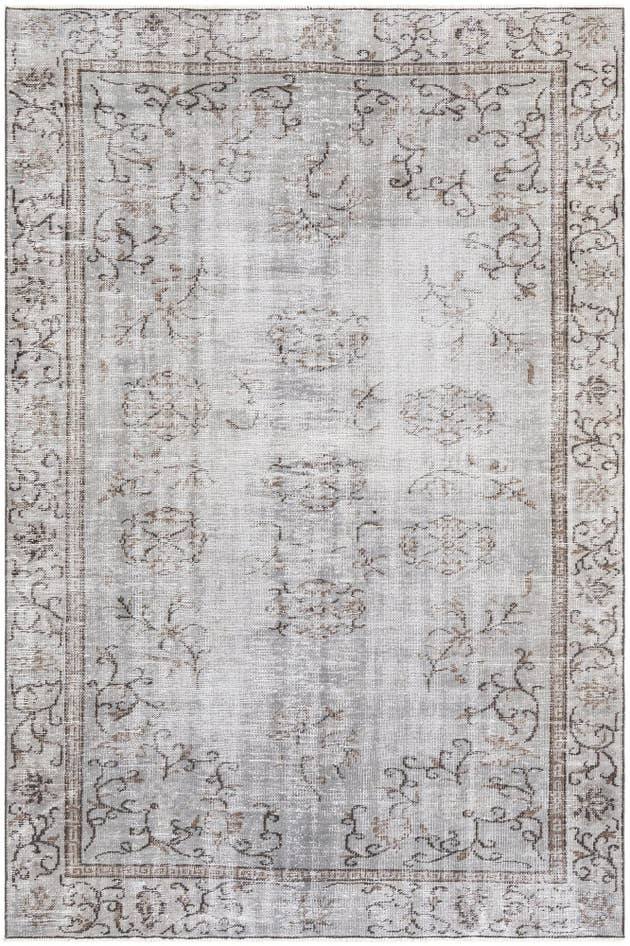 Detail image of 6' 1 x 9' Ultra Vintage Wool Rug