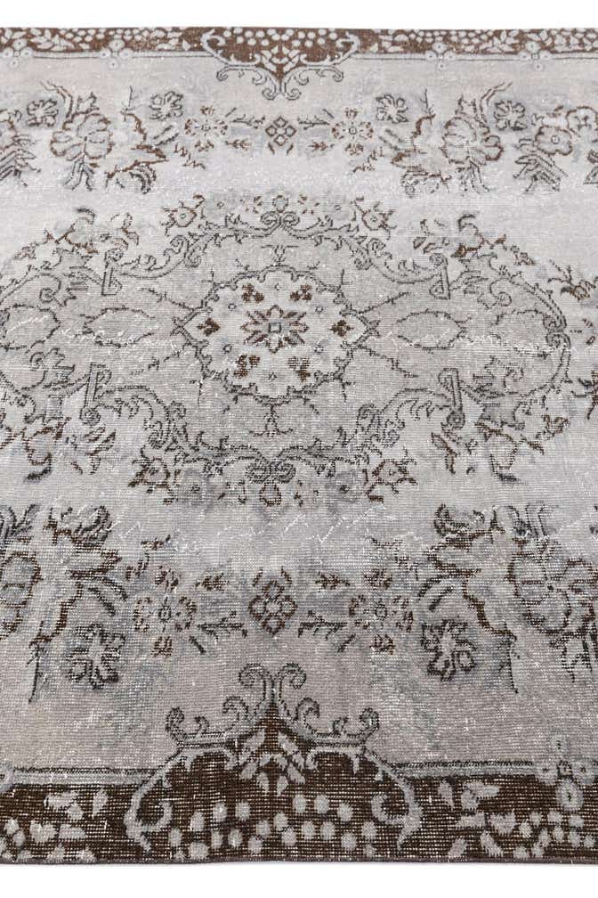5' 8 x 9' 2 Ultra Vintage Wool Rug