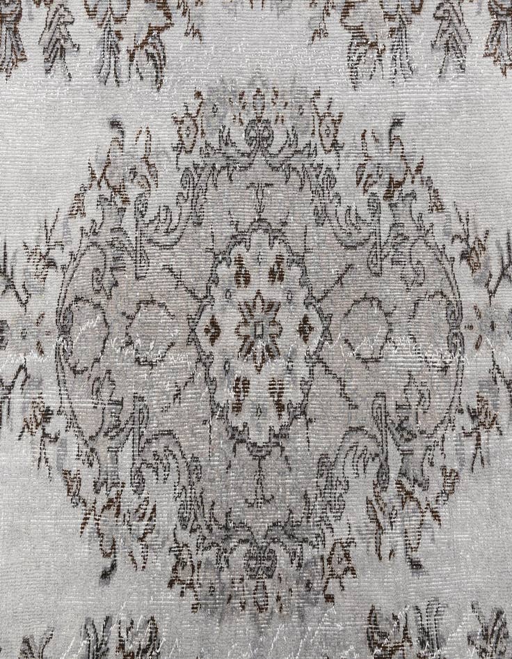 Detail image of 5' 8 x 9' 2 Ultra Vintage Wool Rug