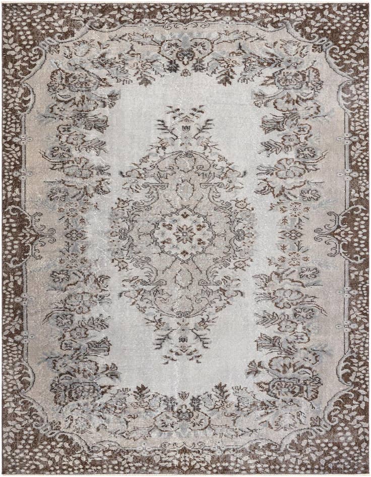 Detail image of 5' 8 x 9' 2 Ultra Vintage Wool Rug