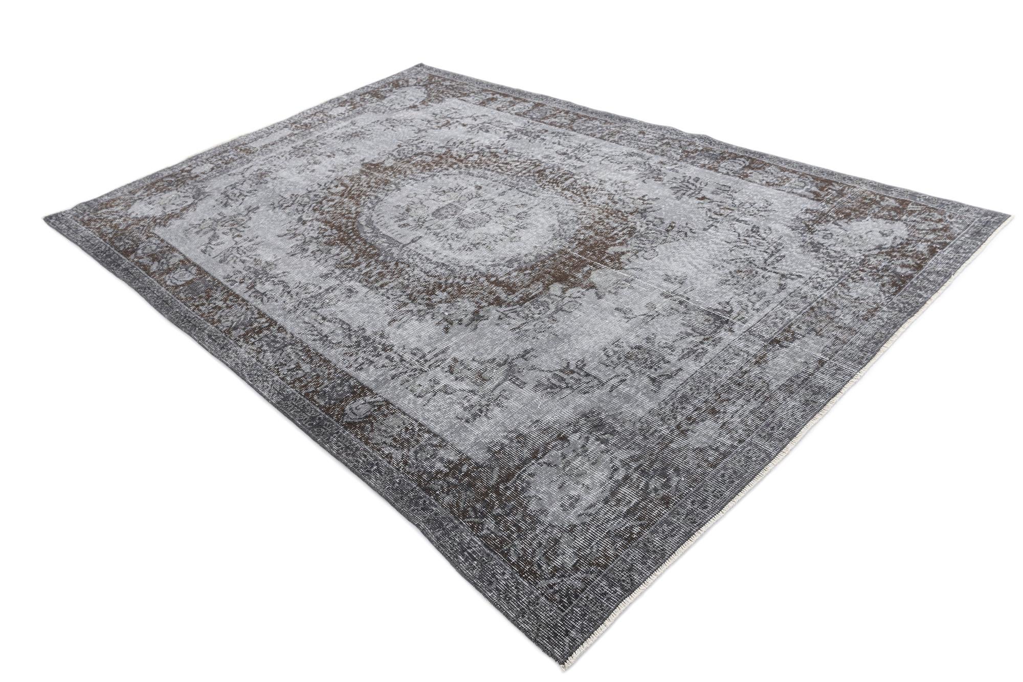 6' 4 x 9' 4 Ultra Vintage Wool Rug