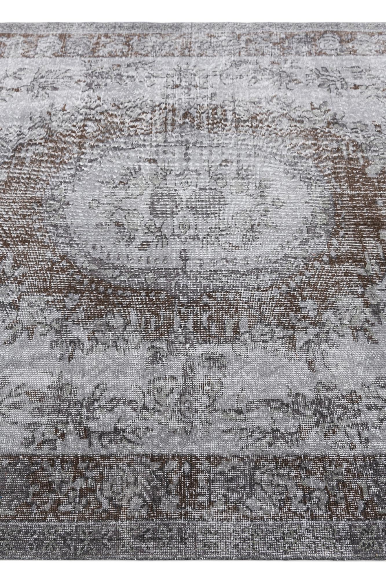 6' 4 x 9' 4 Ultra Vintage Wool Rug