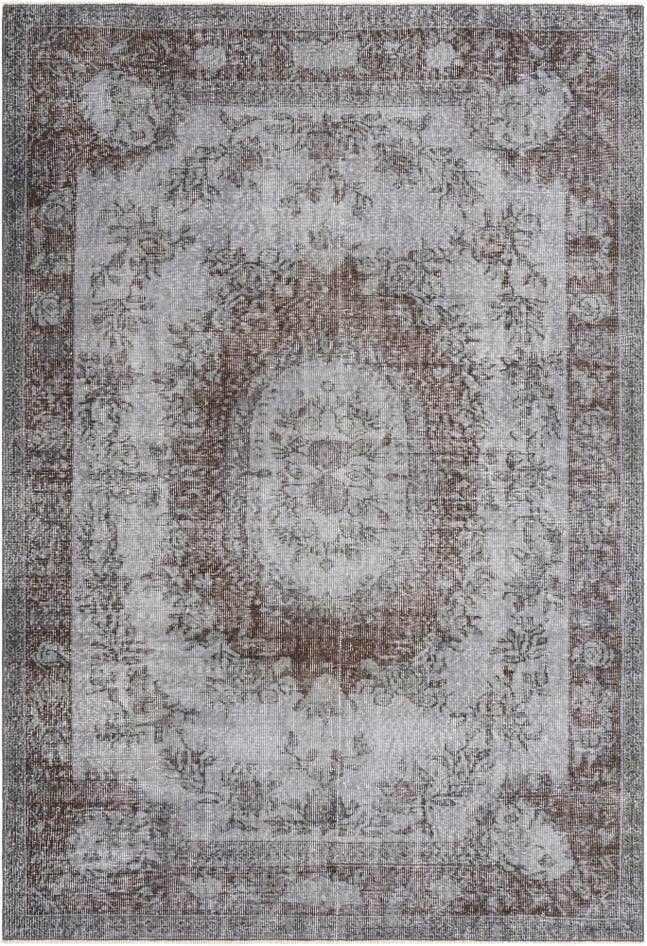 Detail image of 6' 4 x 9' 4 Ultra Vintage Wool Rug