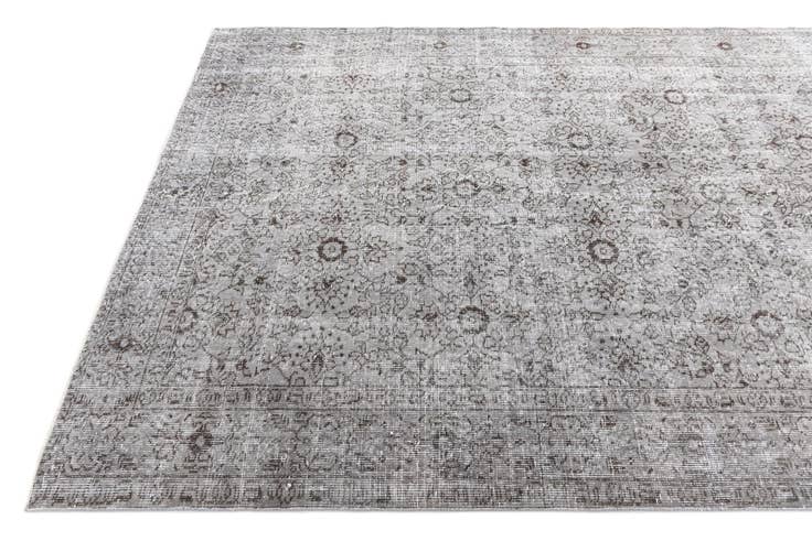 Detail image of 6' 1 x 9' 10 Ultra Vintage Wool Rug