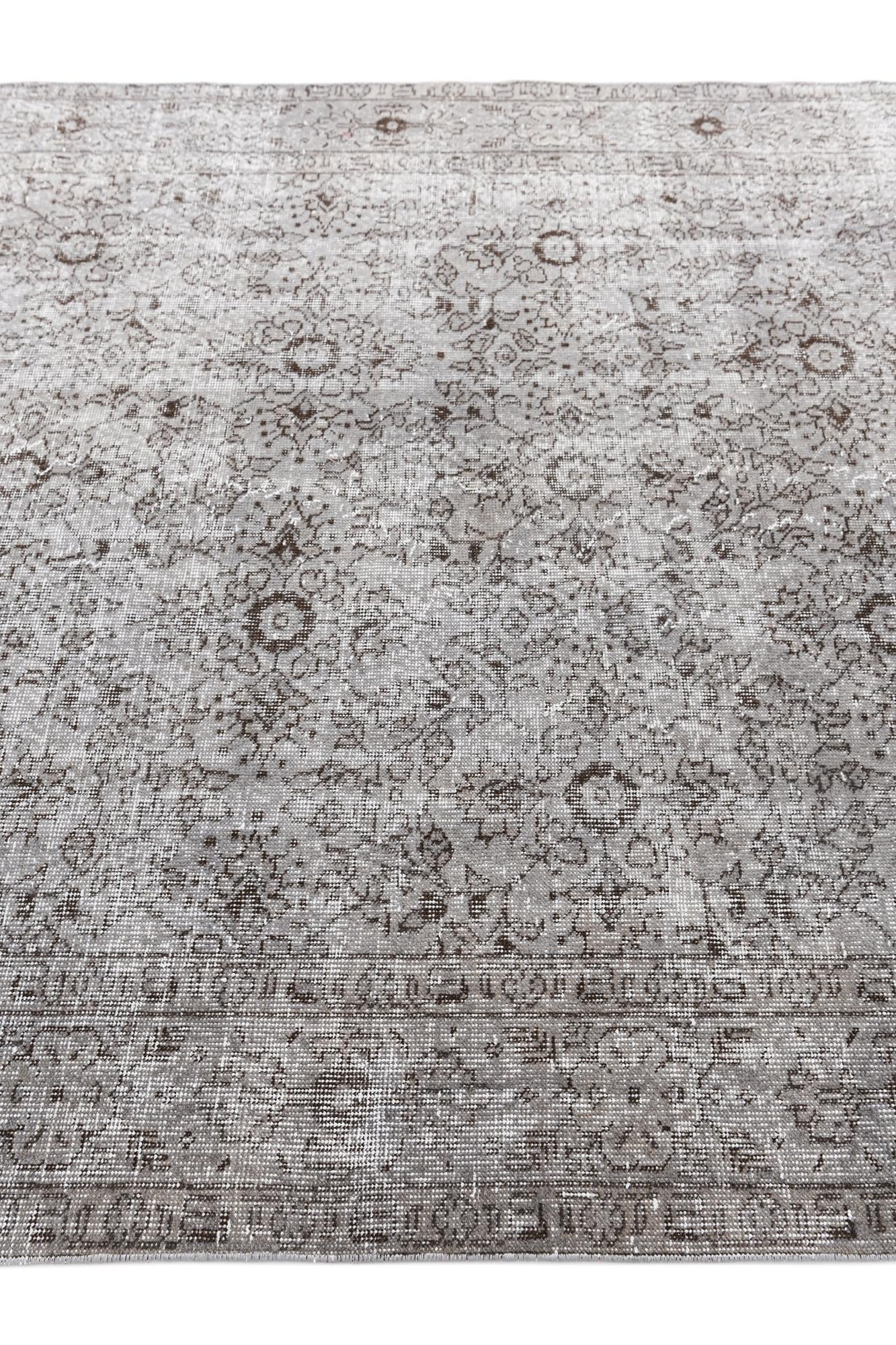 6' 1 x 9' 10 Ultra Vintage Wool Rug