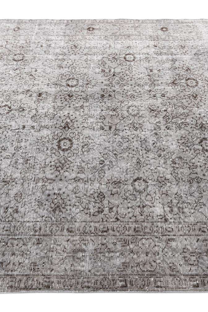 6' 1 x 9' 10 Ultra Vintage Wool Rug
