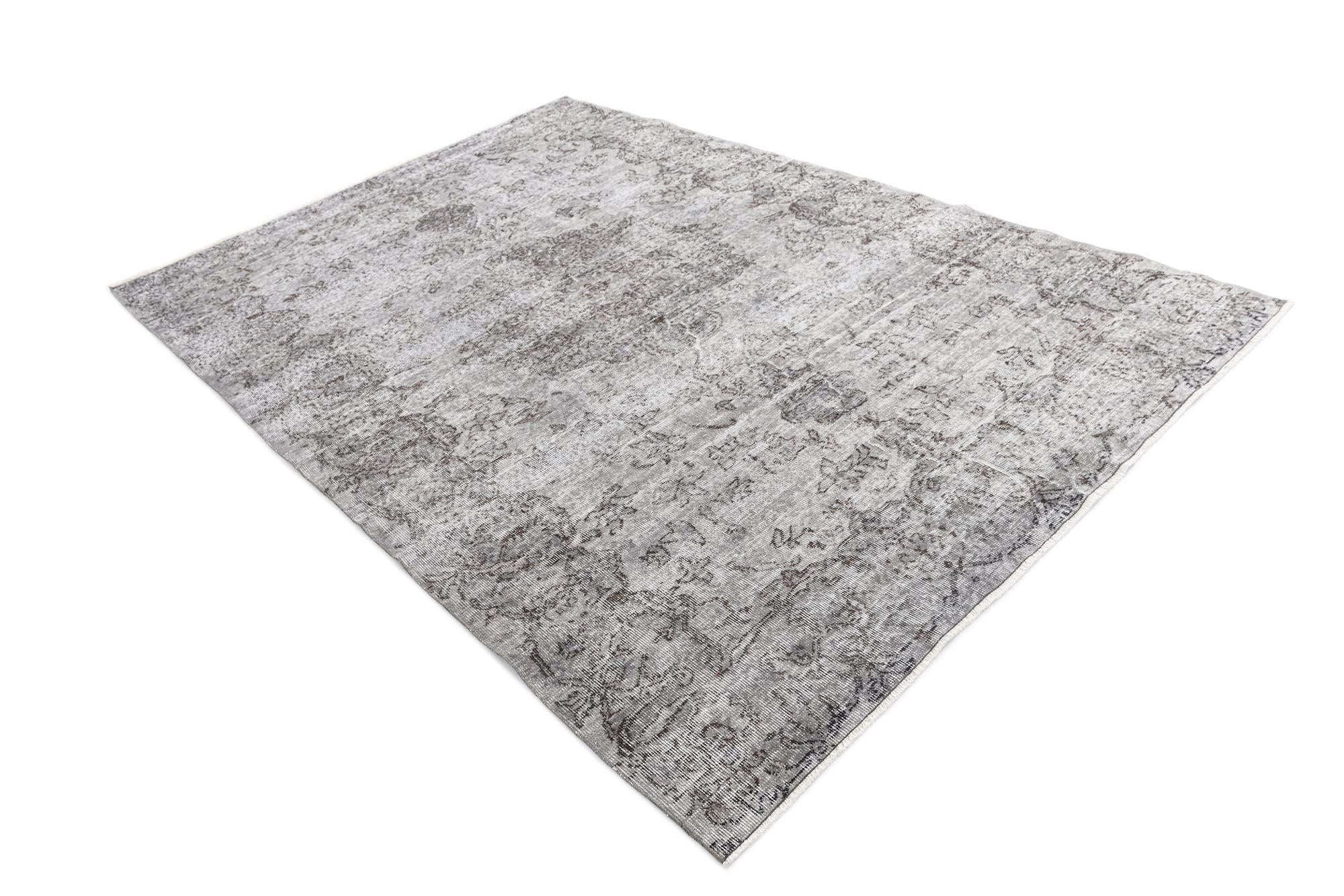 5' 11 x 9' 6 Ultra Vintage Wool Rug