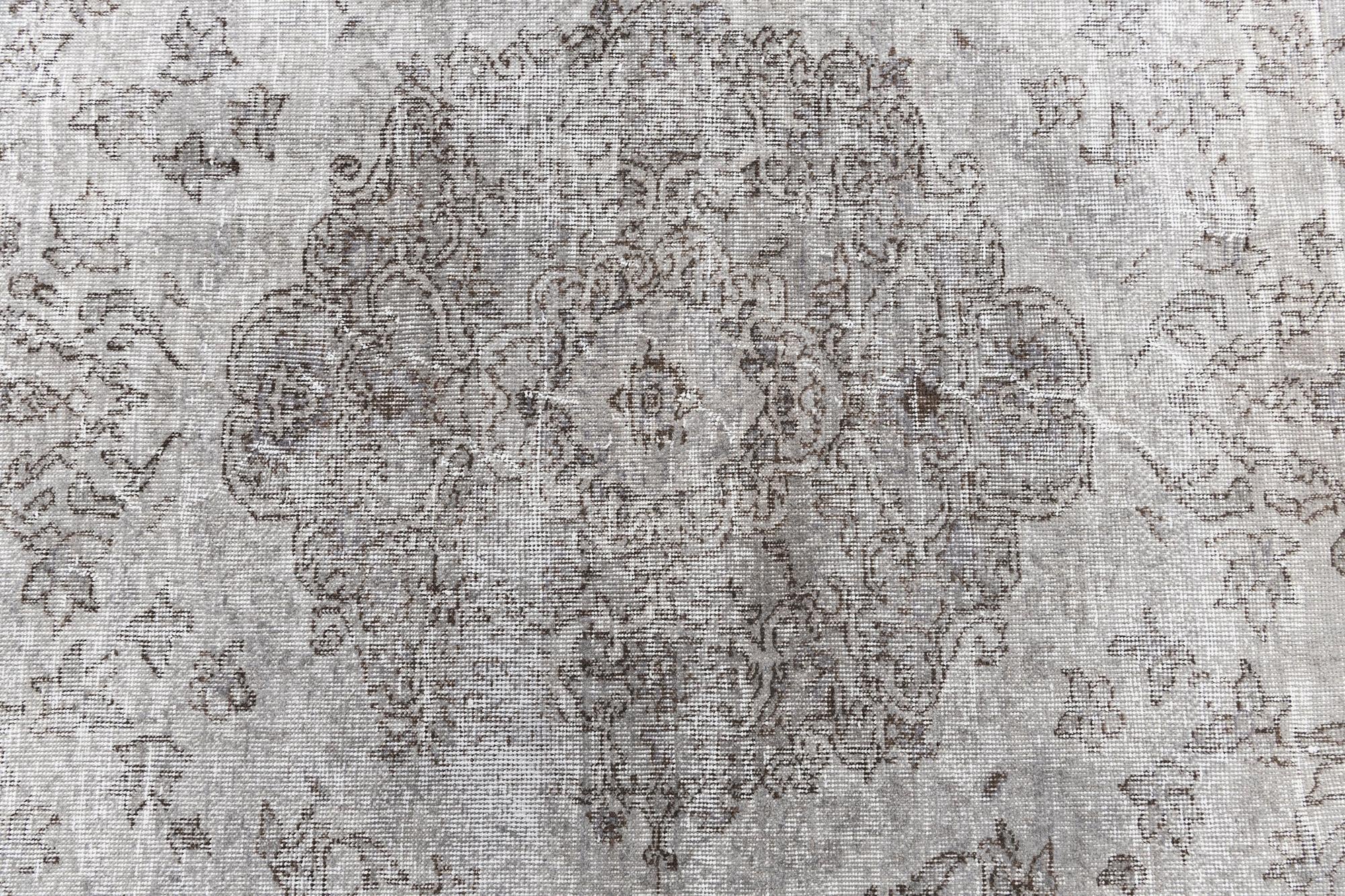 5' 11 x 9' 6 Ultra Vintage Wool Rug