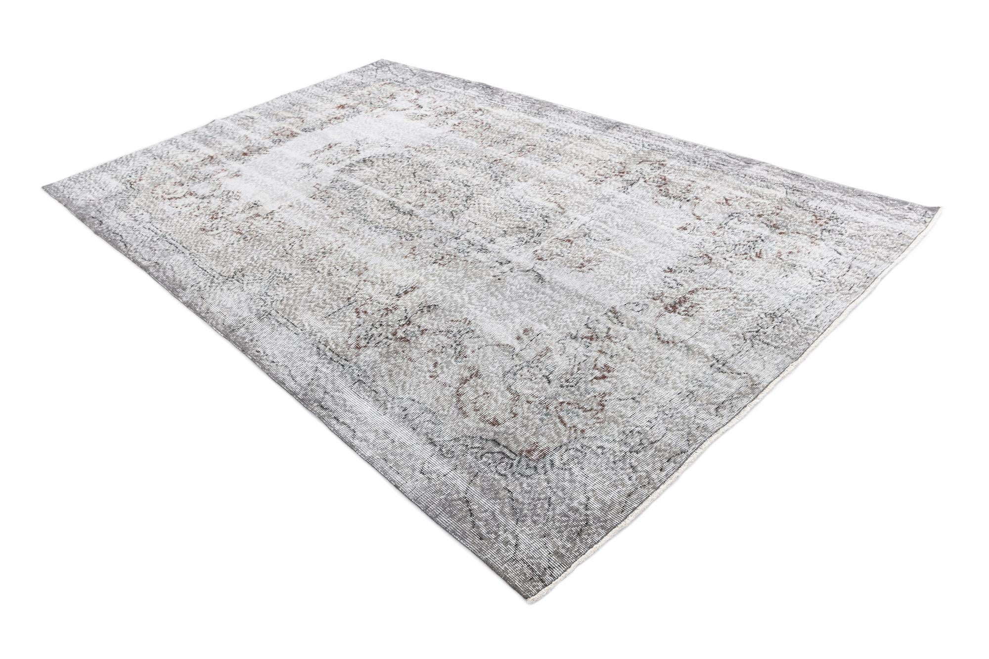 6' 4 x 9' 8 Ultra Vintage Wool Rug