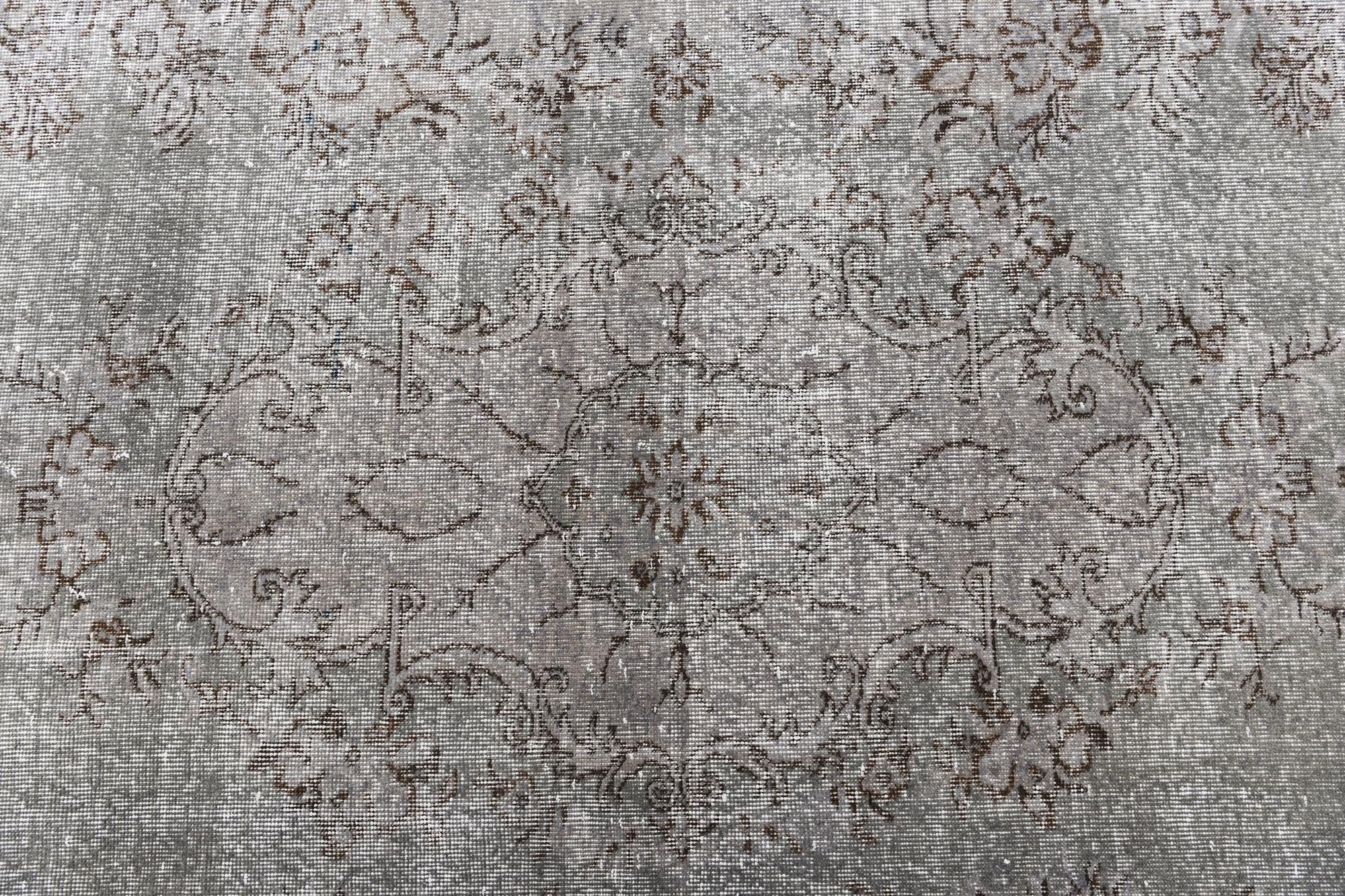 6' 3 x 9' 11 Ultra Vintage Wool Rug