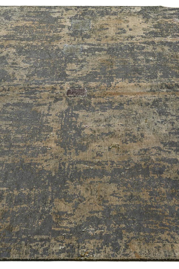 Detail image of 5' 9 x 8' 1 Hand Knotted Ultra Vintage Persian Wool Rug