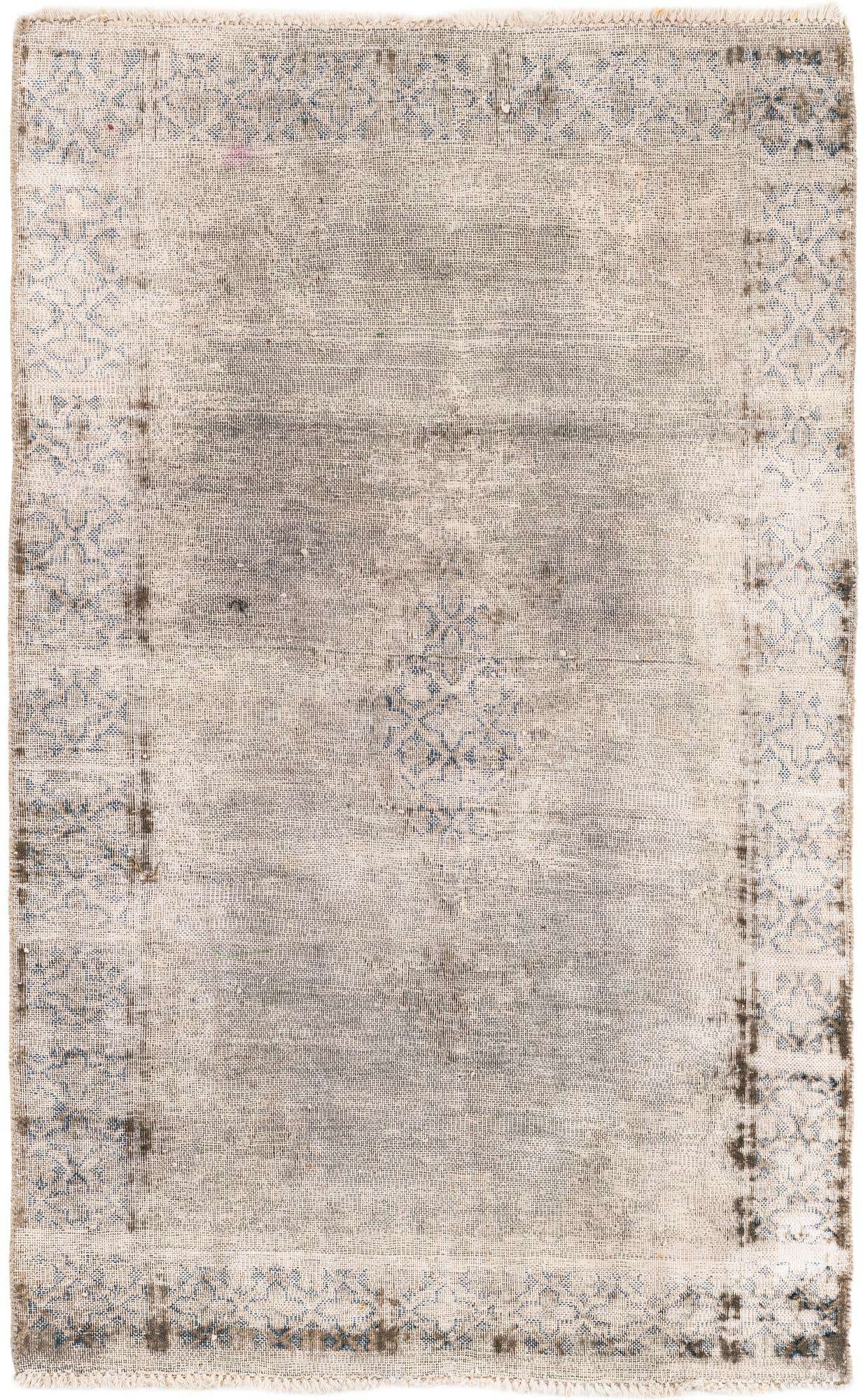 2' 10 x 4' 8 Hand Knotted Ultra Vintage Persian Wool Rug