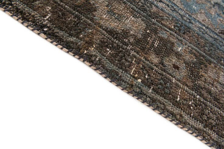 Detail image of 6' 8 x 9' 9 Hand Knotted Ultra Vintage Persian Wool Rug