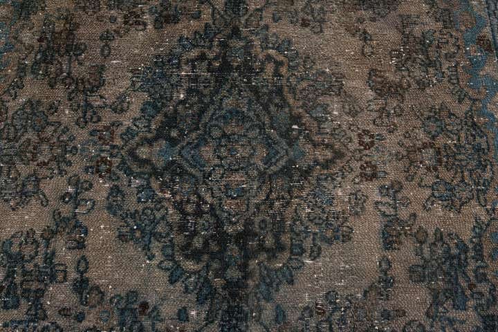 6' 8 x 9' 9 Hand Knotted Ultra Vintage Persian Wool Rug
