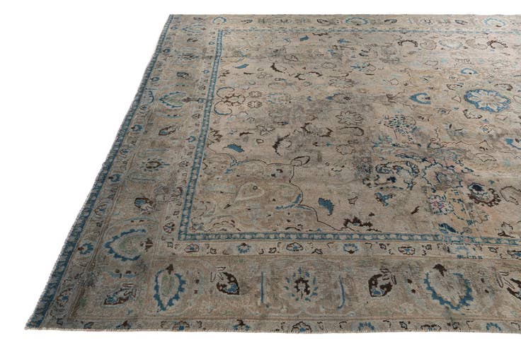 Detail image of 8' 5 x 13' Hand Knotted Ultra Vintage Persian Wool Rug