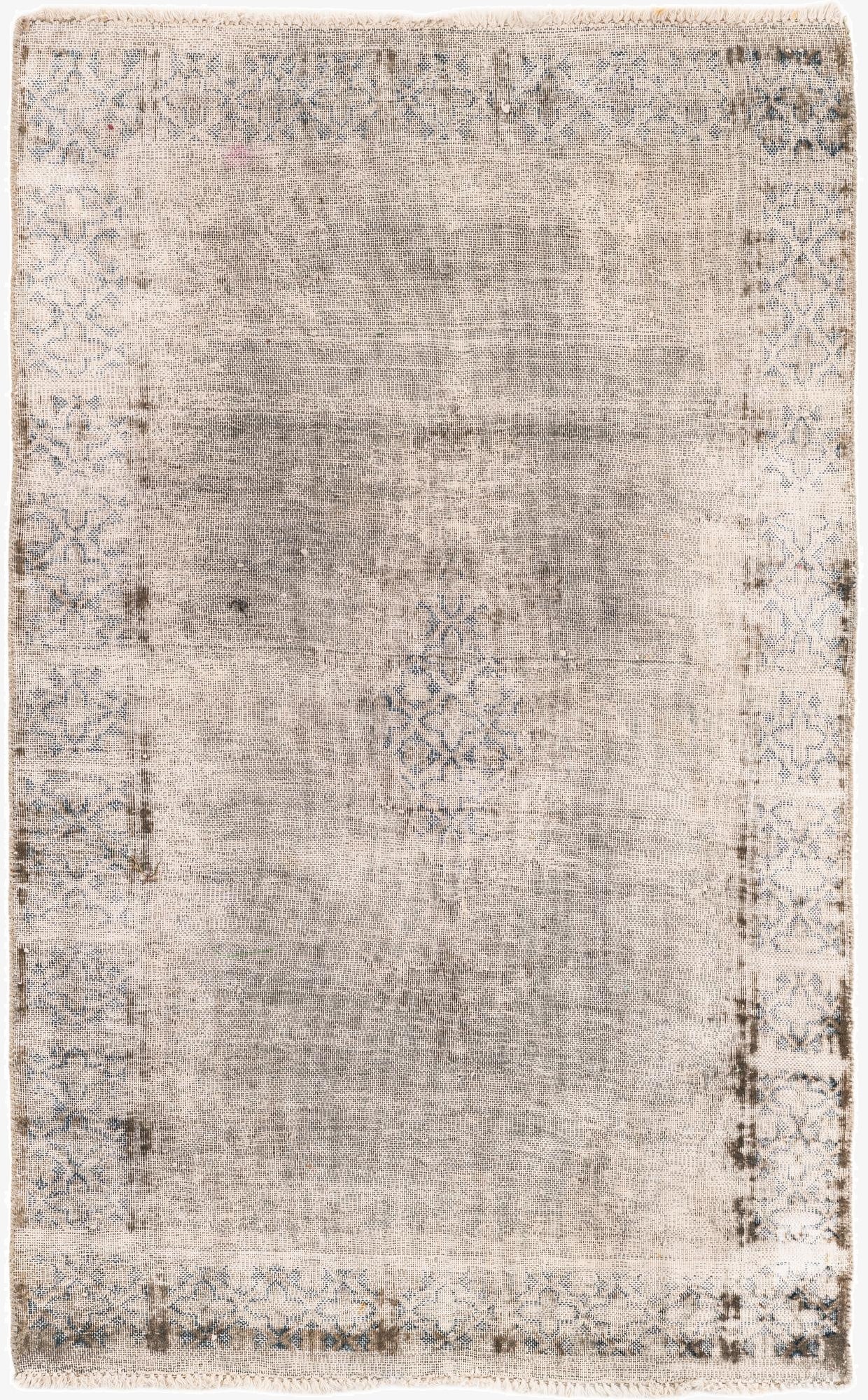2' 10 x 4' 8  Hand Knotted Ultra Vintage Persian Wool Rug