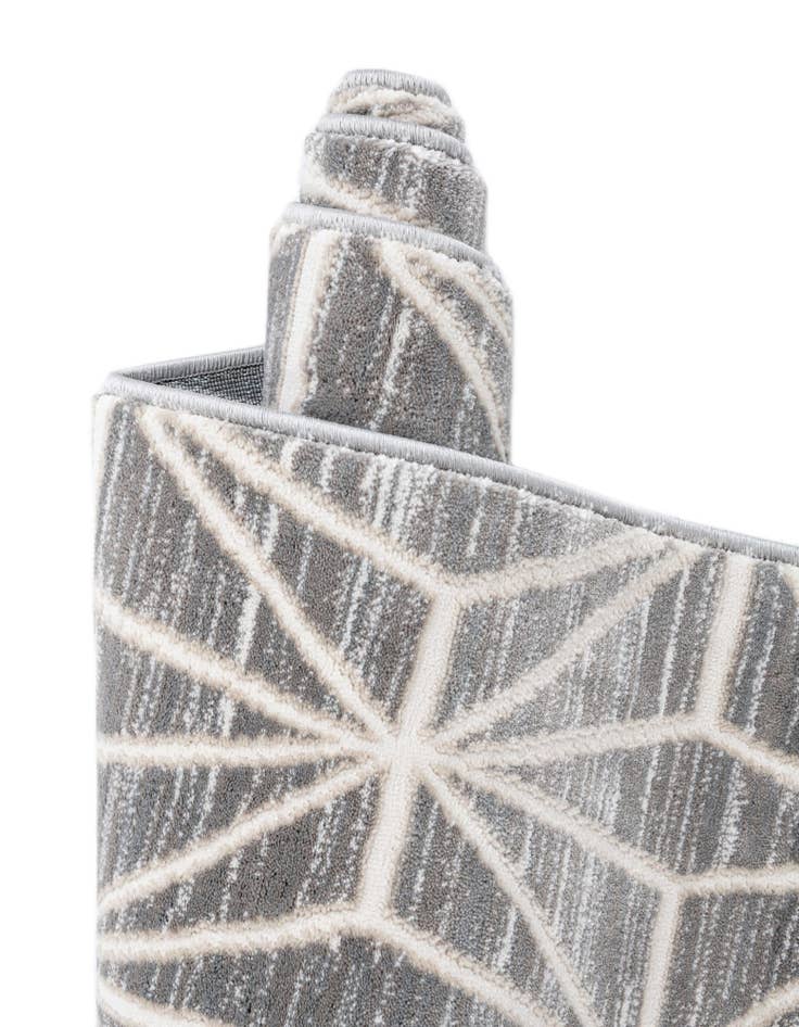 Detail image of Jill Zarin 9' x 12' 2 Uptown Fifth Avenue Rug