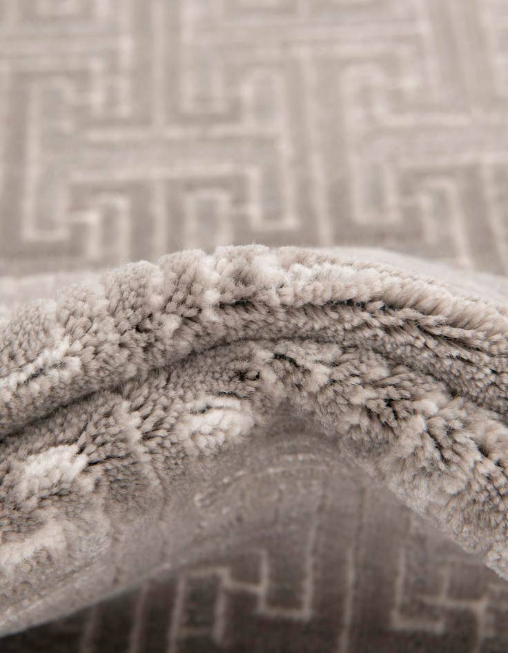 Detail image of Jill Zarin 4' x 6' Uptown Park Avenue Rug