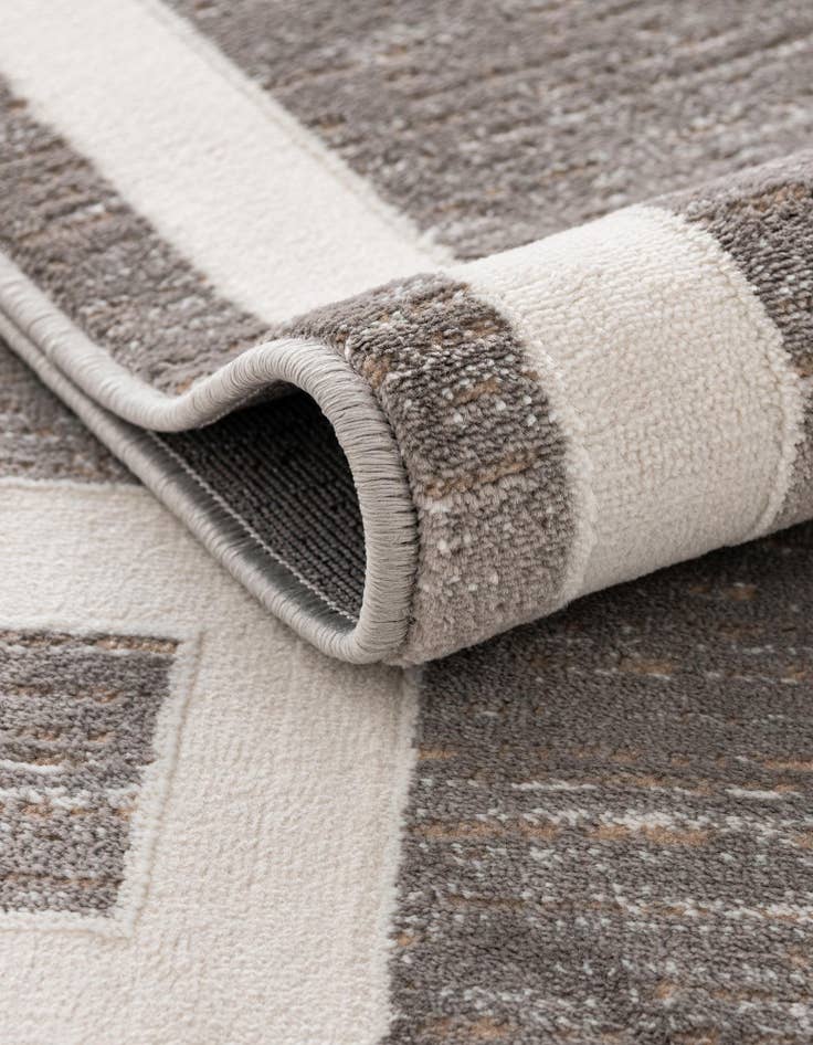 Detail image of 5' x 8' Uptown Lenox Hill Rug