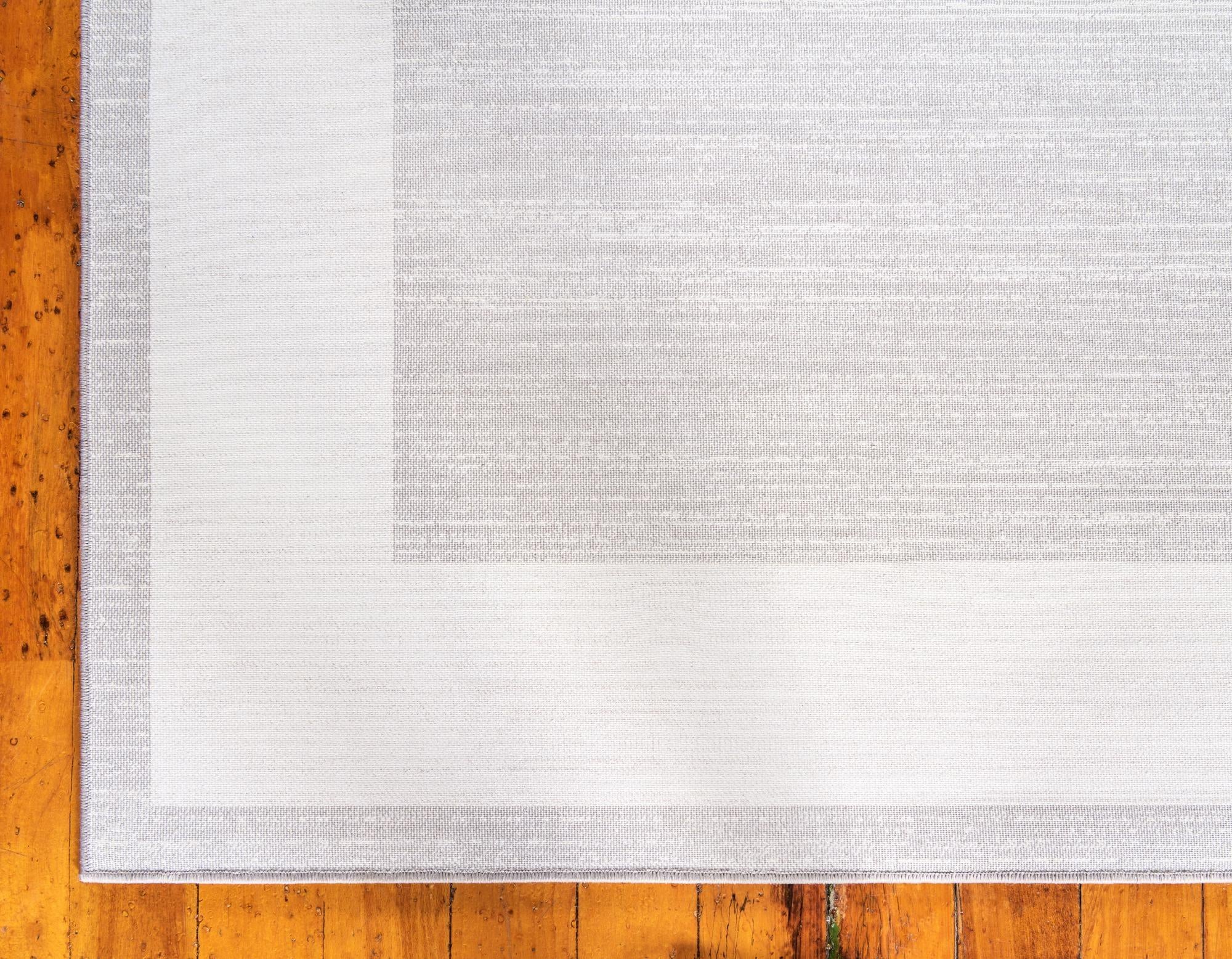 2' x 3' Uptown Yorkville Rug