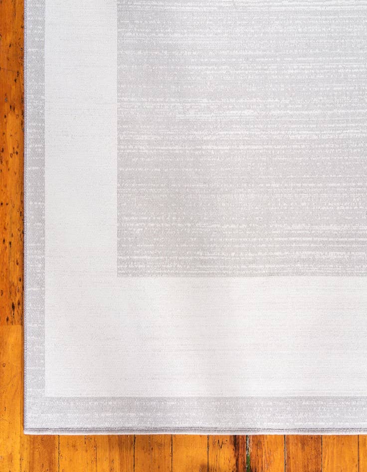 Detail image of 8' x 10' Uptown Yorkville Rug