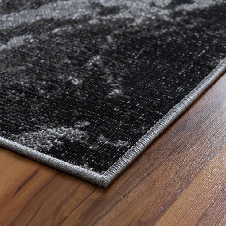 Detail image of 4' x 6' Valencia Rug
