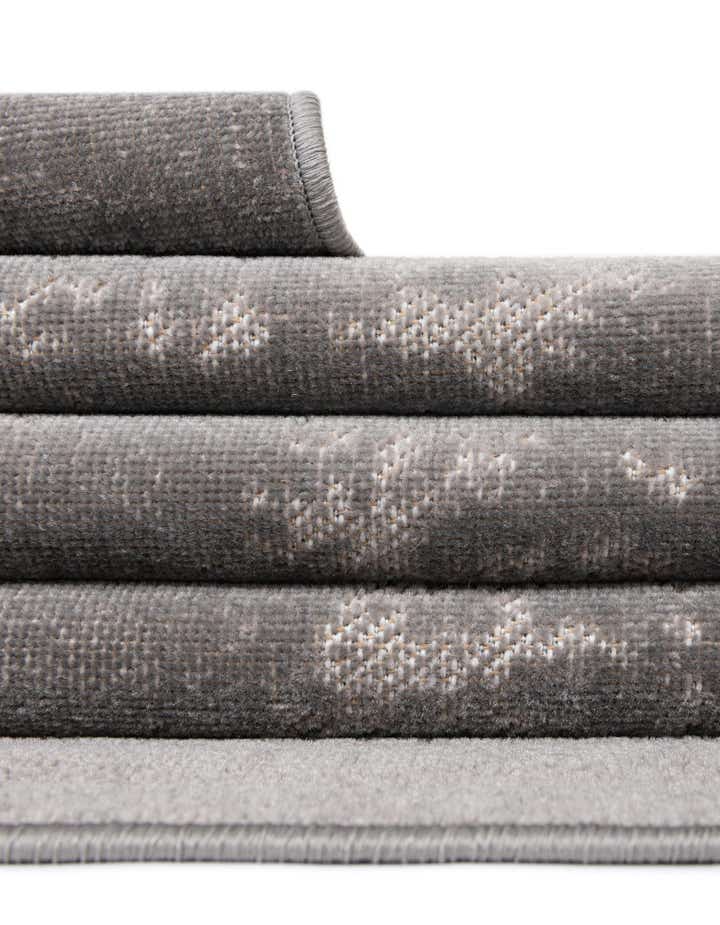 9' x 12' Valencia Rug