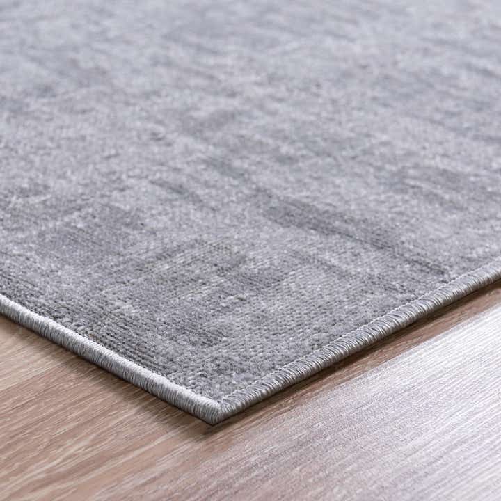 9' x 12' Valencia Rug