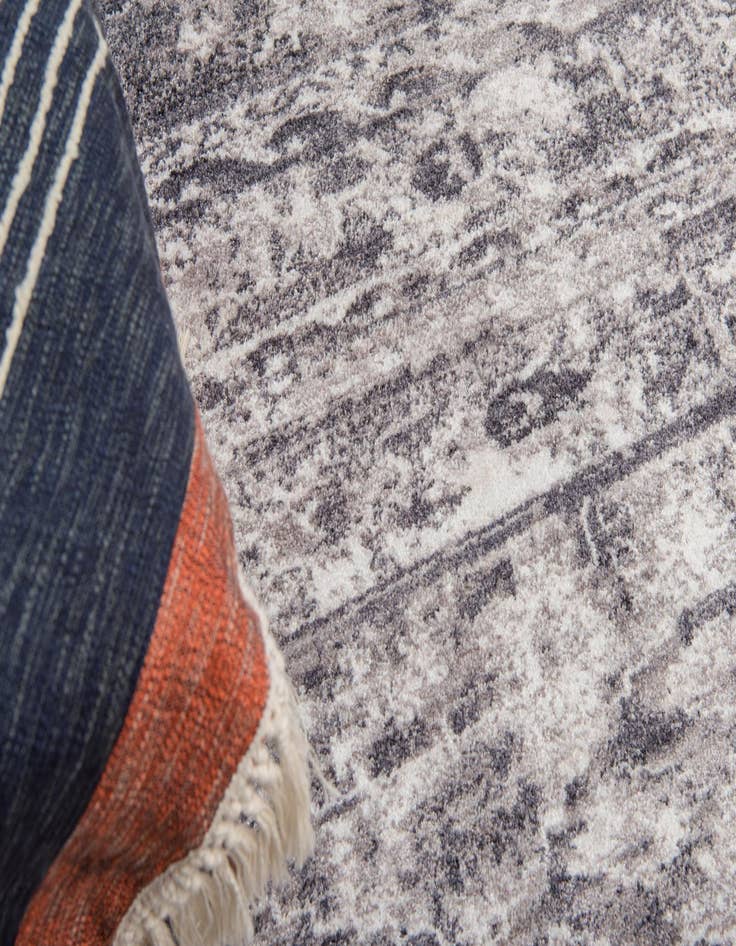 Detail image of 8' x 10' Vega Rug