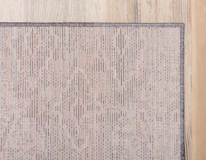 5' x 8' Vega Rug