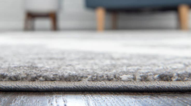 Detail image of 8' x 10' Veneto Rug