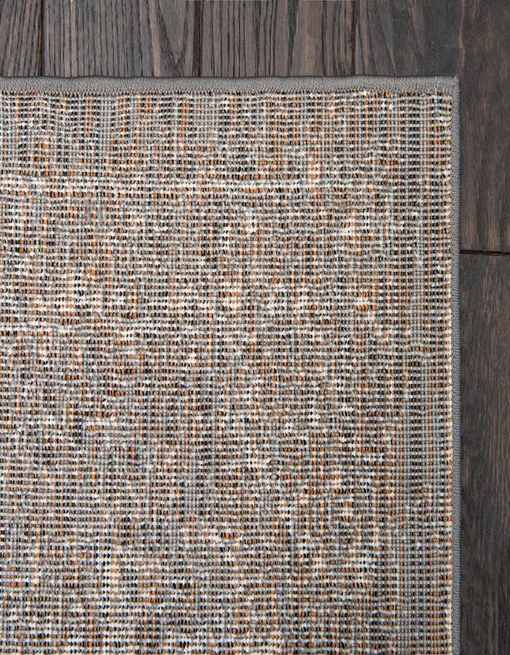 Detail image of 4' x 6' Veneto Rug