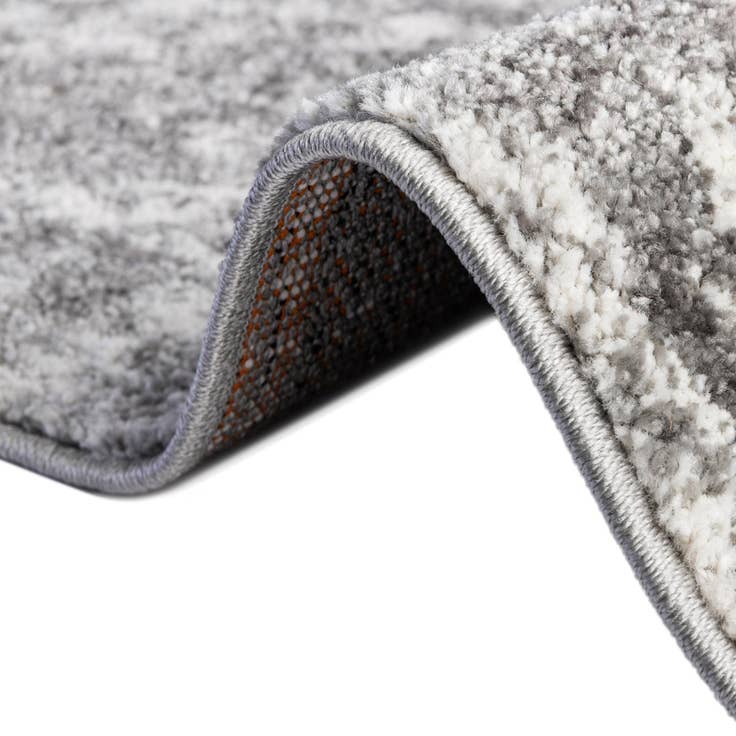 Detail image of 8' x 10' Veneto Rug