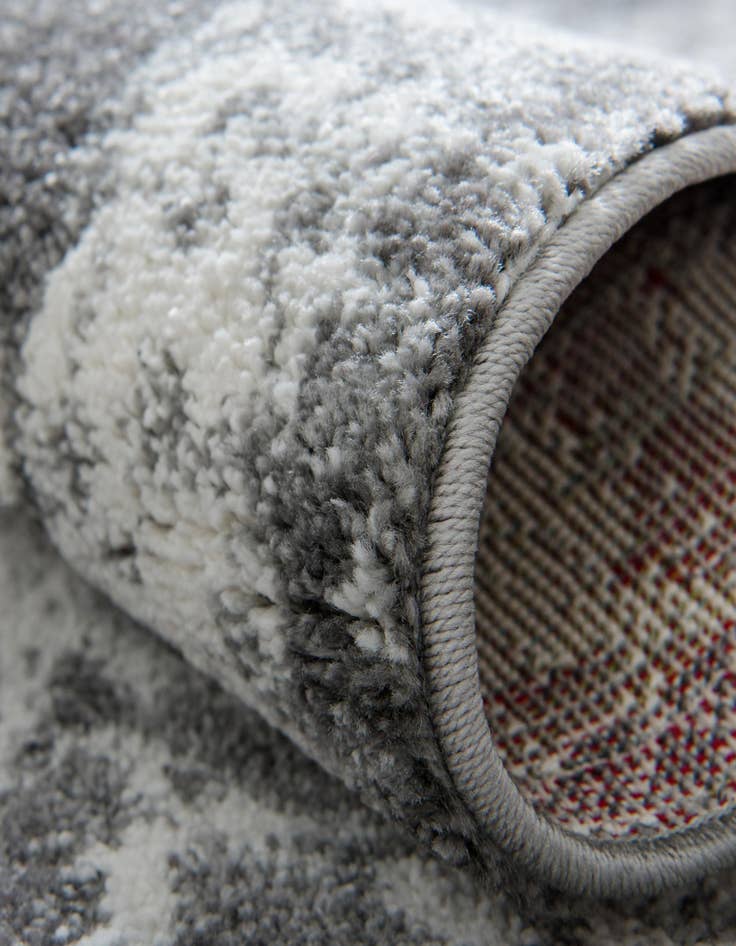 Detail image of 8' x 10' Venice Rug