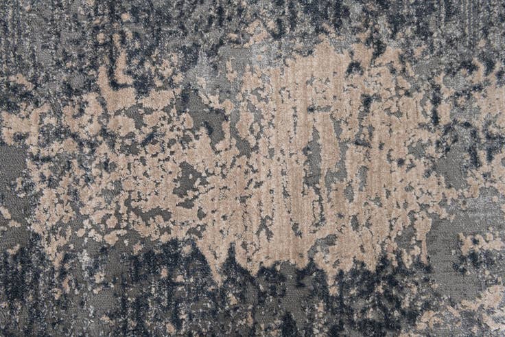 Detail image of 5' 2 x 7' 7 Villa Rug