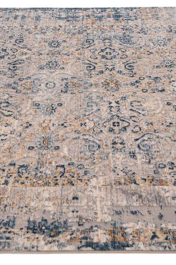 5' 3 x 7' 3 Villa Rug