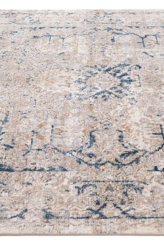 5' 4 x 7' 4 Villa Rug