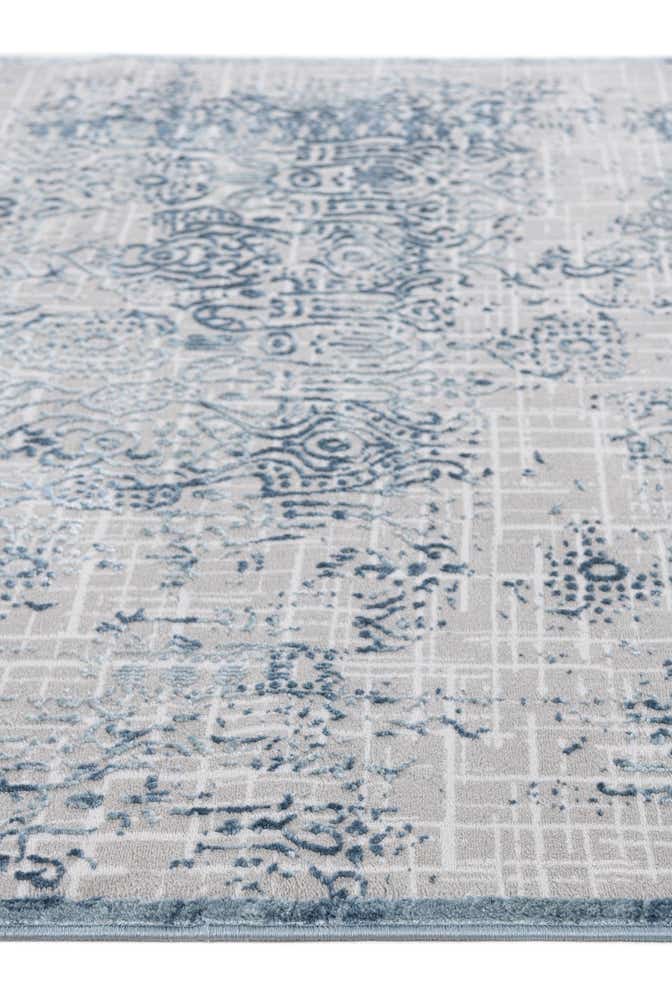 5' x 7' 9 Vince Camuto Rug