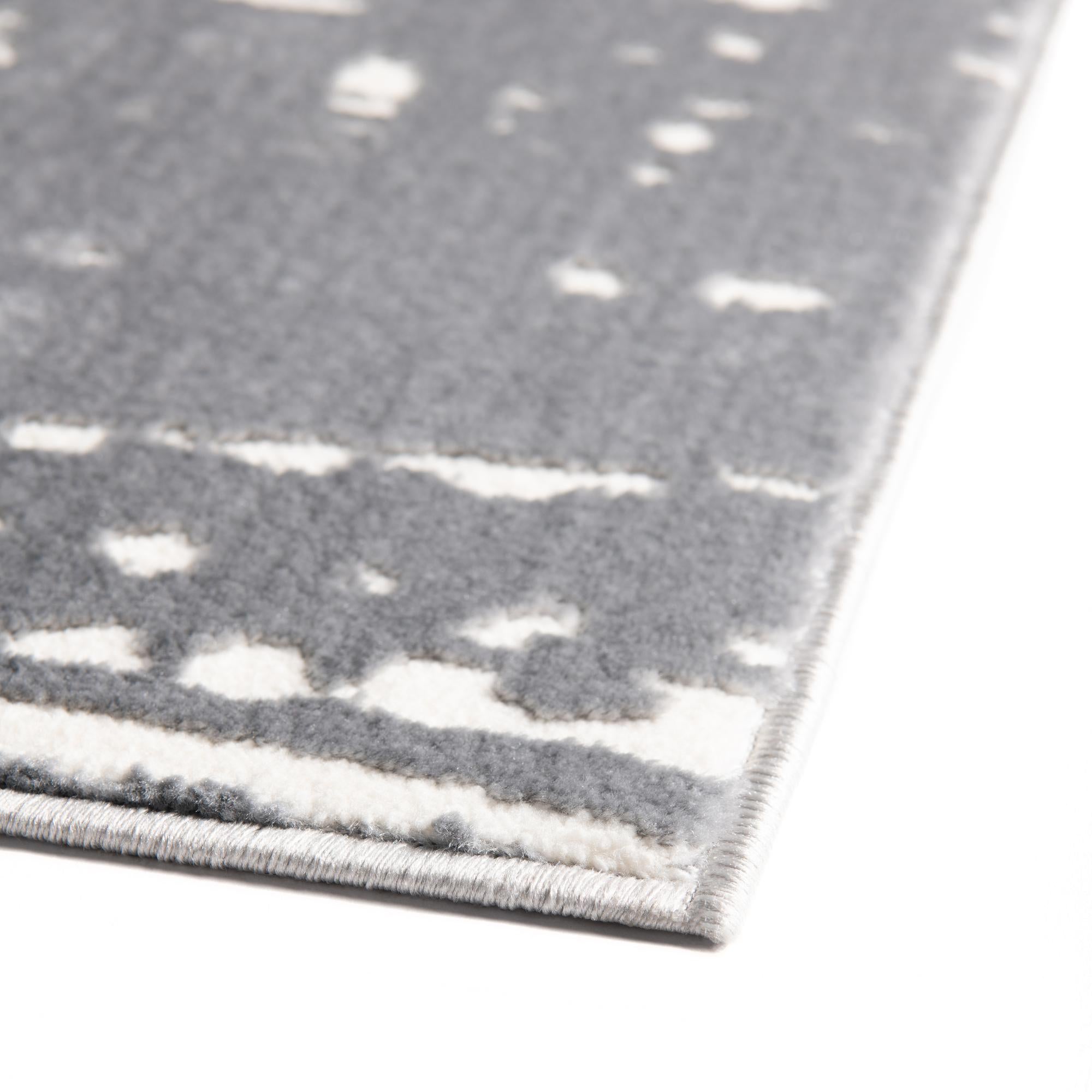 5' 3 x 8' Vince Camuto Rug
