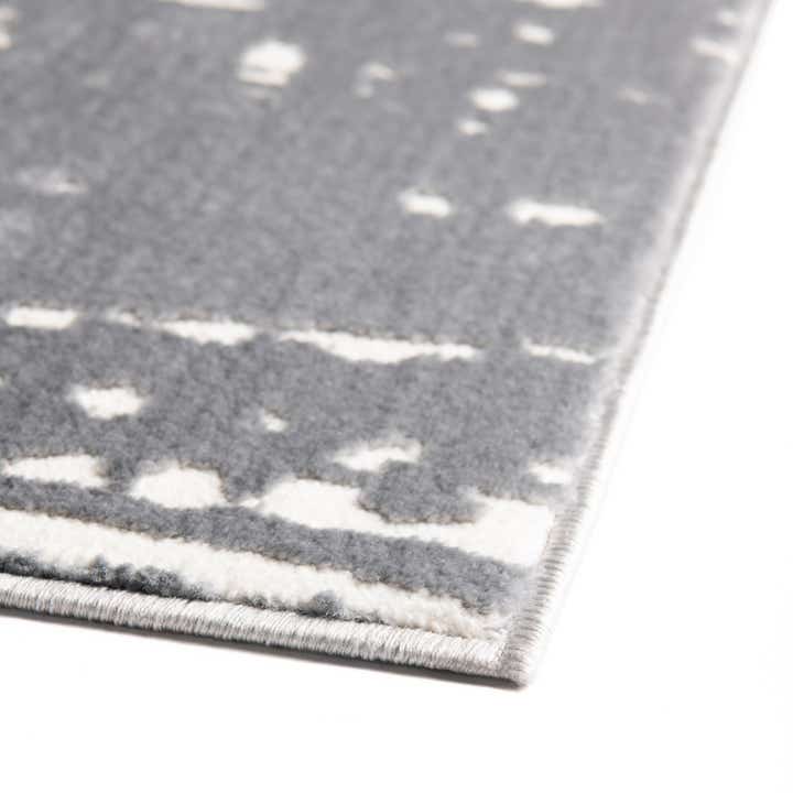 2' x 3' Vince Camuto Rug